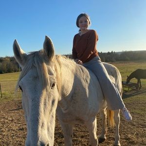 Meet your Posher, Emma